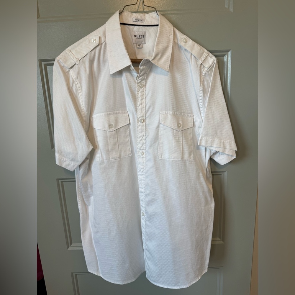 Men’s Guess Button Up